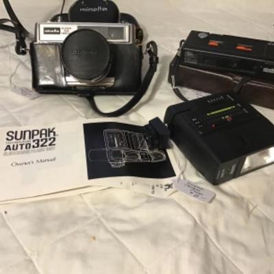 #DBR-23.  SunPak electric flash, Minolta cameras