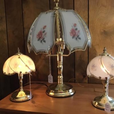 #dbr68.  Three touch lamps