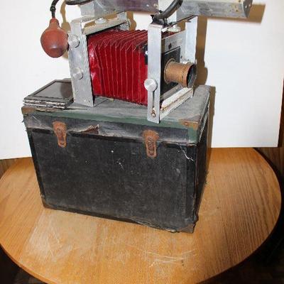 P3 Large Antique Folding Old Portrait Red Bellows Camera in Original Box -Untested