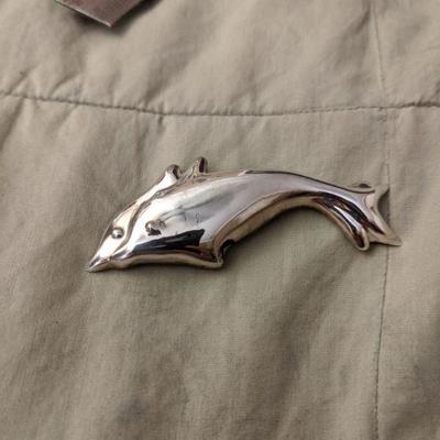 Sterling silver dolphin brooch 