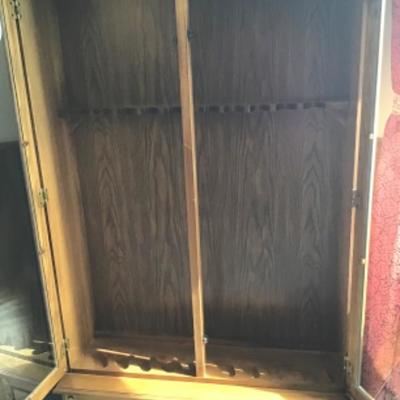 #mb1.  Gun cabinet, holds 10 rifles