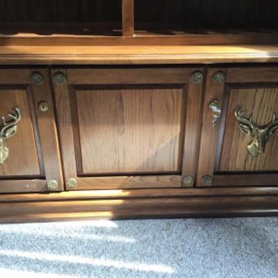 #mb1.  Gun cabinet, holds 10 rifles