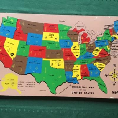 #mb47.  Vintage US puzzle and two school years books