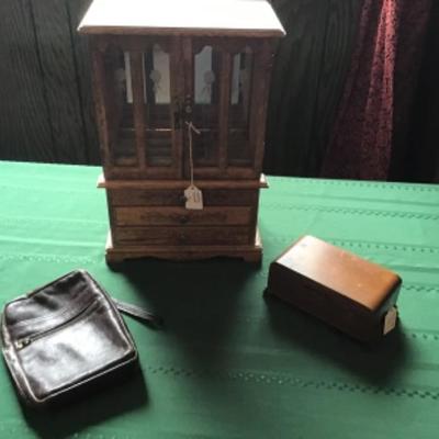 #mb59.  Jewelry case, leather bag (does NOT include music box)