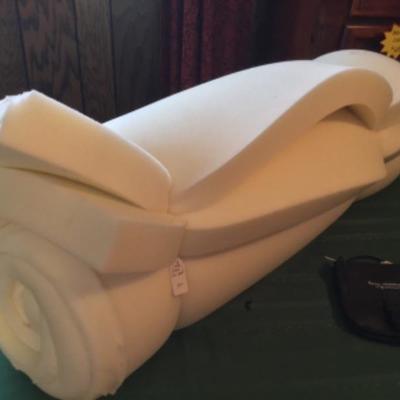 #mb66.  Large piece of memory foam and travel purse