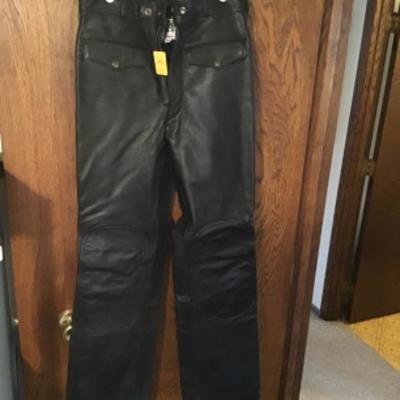 #mb71.  Tour lion black leather pants 30 inches