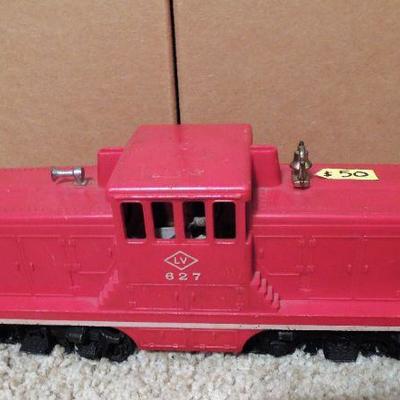 LIONEL RED Caboose Train