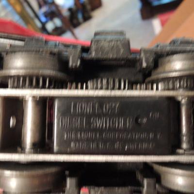 LIONEL RED Caboose Train