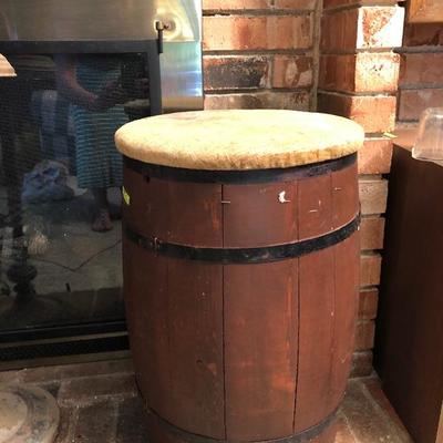 Original Wood Barrel - Antique / Retro
