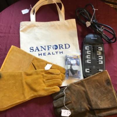 #tr56.  Gloves, power cord and miscellaneous