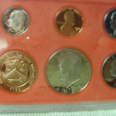 1982 Mint Proof set