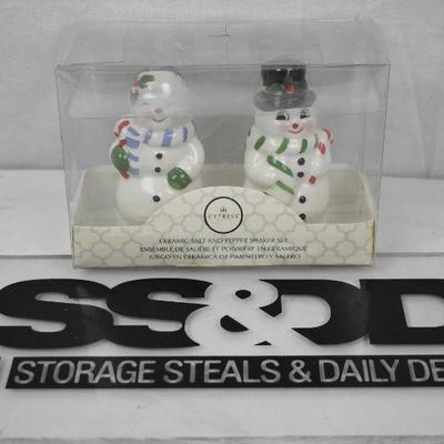 Cypress Ceramic Salt & Pepper Shakers, Snowmen - New