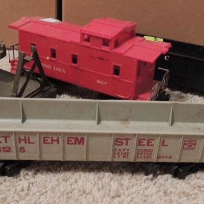 Lionel Trains: 4pc Train Cars