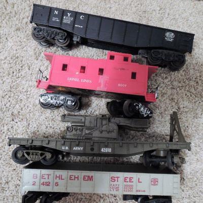 Lionel Trains: 4pc Train Cars