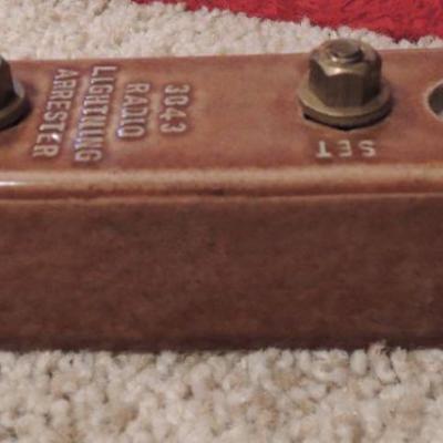 Radio Lightning Arrester - Retro