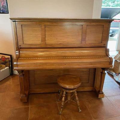 Antique Kimball piano Worlds Columbian exposition Award 