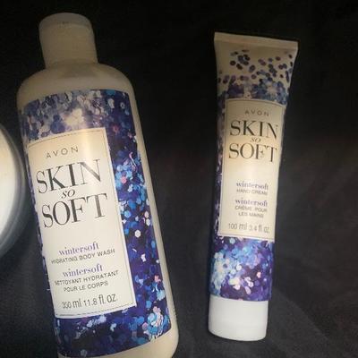 Avon Skin so soft set
