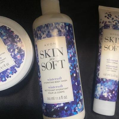 Avon Skin so soft set