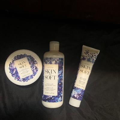 Avon Skin so soft set