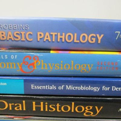 Lot 252 - Books - Pathology - Oral Histology - Physiology - Dentistry