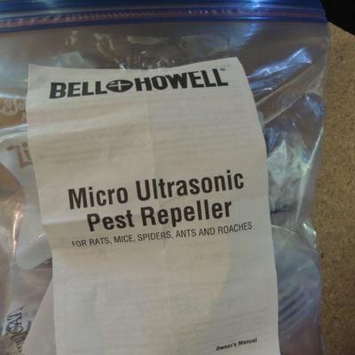 Bell + Howell Micro Ultrasonic Pest Repeller New