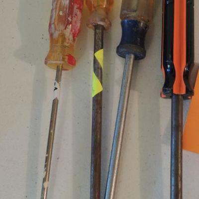 4 Jumbo Screwdrivers