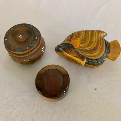 Lot 8 - Collection of Nineteen Trinket Boxes
