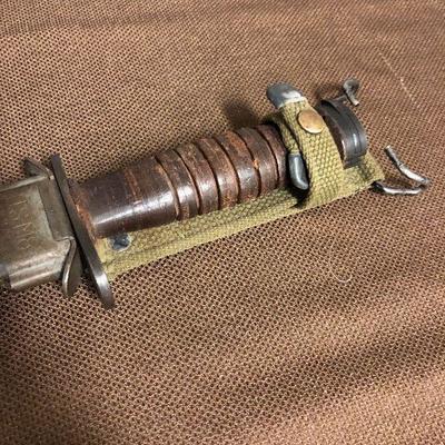 U.S. M4 Bayonet by Kinfolks found with an US M8 Sheath