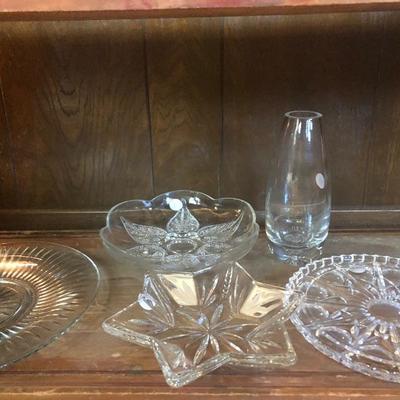 Lot of cut glass with a vase