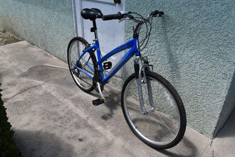 schwinn skyliner women's bike