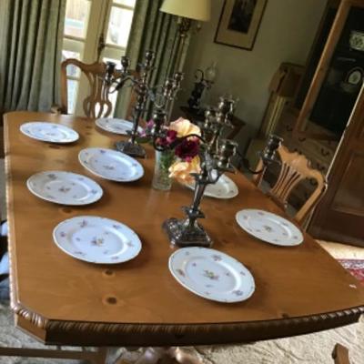Vintage Pine Table. 8 Chairs, Leaves, Pads, China Cabinet, Server, Buffet. 