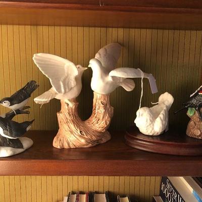 Porcelain birds