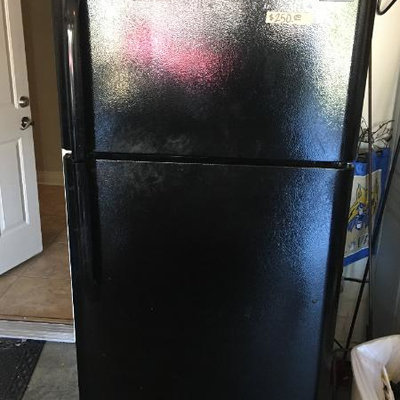 Frigidaire black refrigerator 