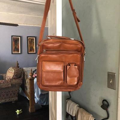 Peal menâ€™s bag