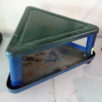 Sit-on Creeper Chair - Retro Metal