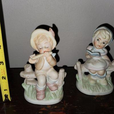 3 Figurines