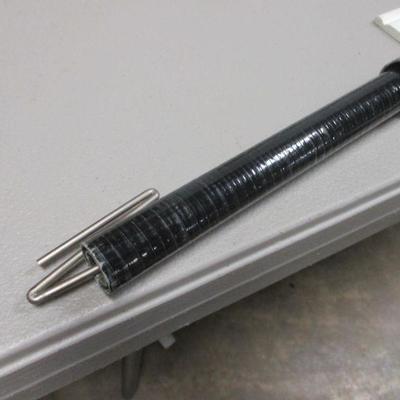Lot 256 - Hose - Grabbit 18 Foot Pole - Mail Box Post Holder