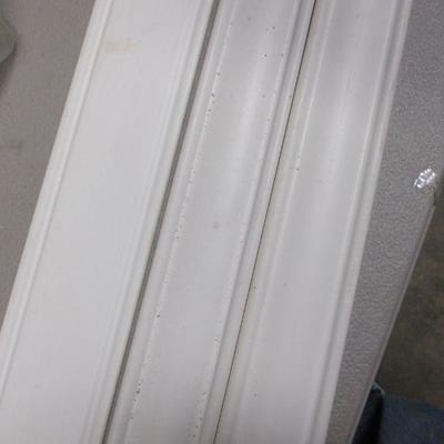 Lot 256 - Hose - Grabbit 18 Foot Pole - Mail Box Post Holder