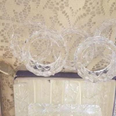 Crystal knife rests and napkin rings