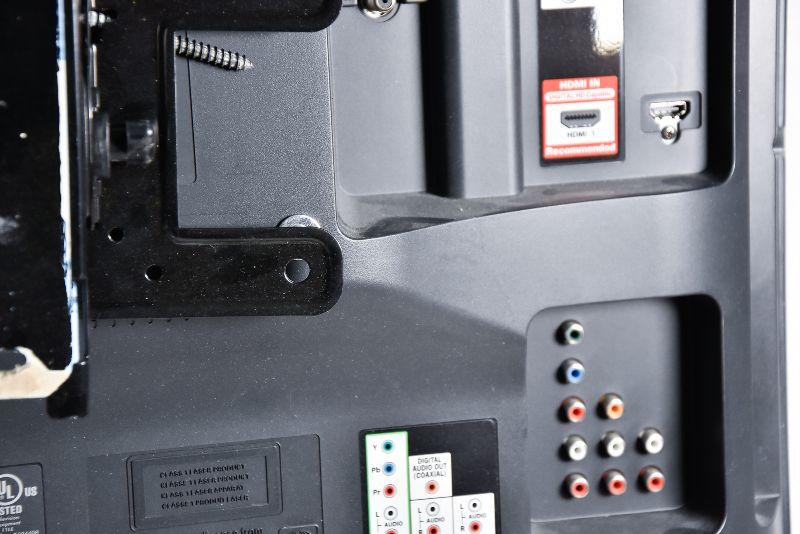 Lot 390 Emerson 26" with DVD Player and Wall Mount