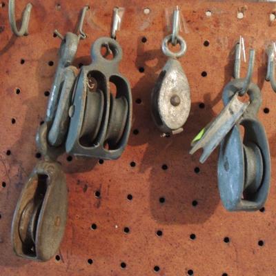 Tool Lot - Winches and Pulleys