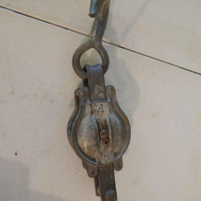 Tool Lot - Winches and Pulleys