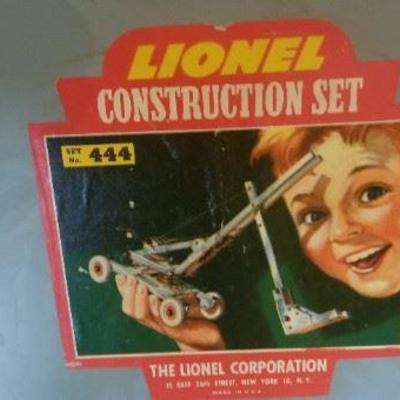 #17 Lionel Construction Erector set