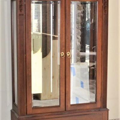 Ethan Allen British Classics 2 Door Curio Cabinet $550.00