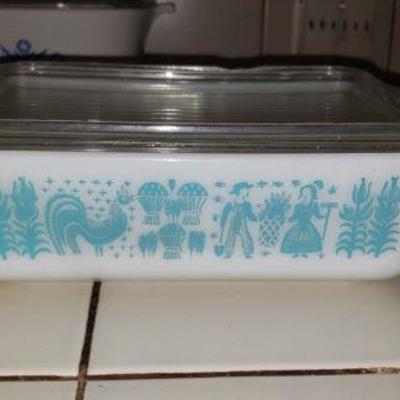 #31 Pyrex dish 