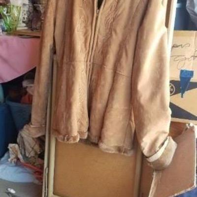 #45 1980s jacket size med