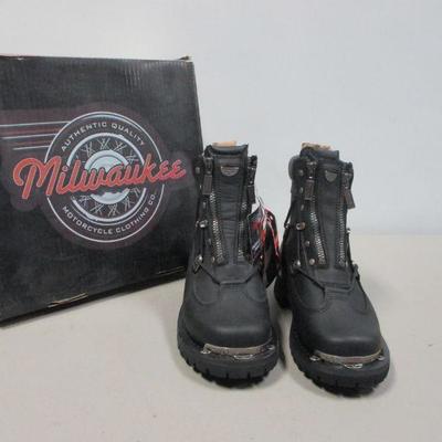 Lot 128 - Milwaukee Motorcycle Clothing Co. Men's Throttle Boot - MB240 Size 8 C
