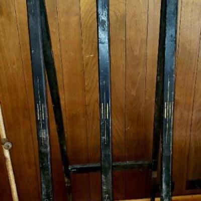 #92 Victorian Eastlake easel