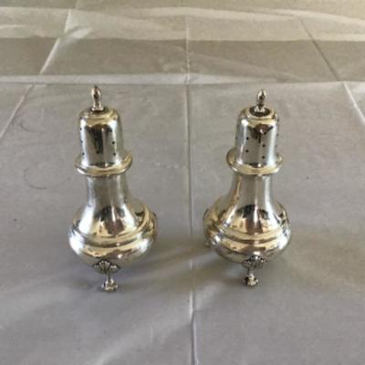L-123 Pair of sterling silver salt and pepper shakers by Richard M Woods