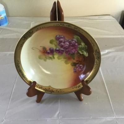 L-127 Decorative hand-painted Bavarian bowl with stand